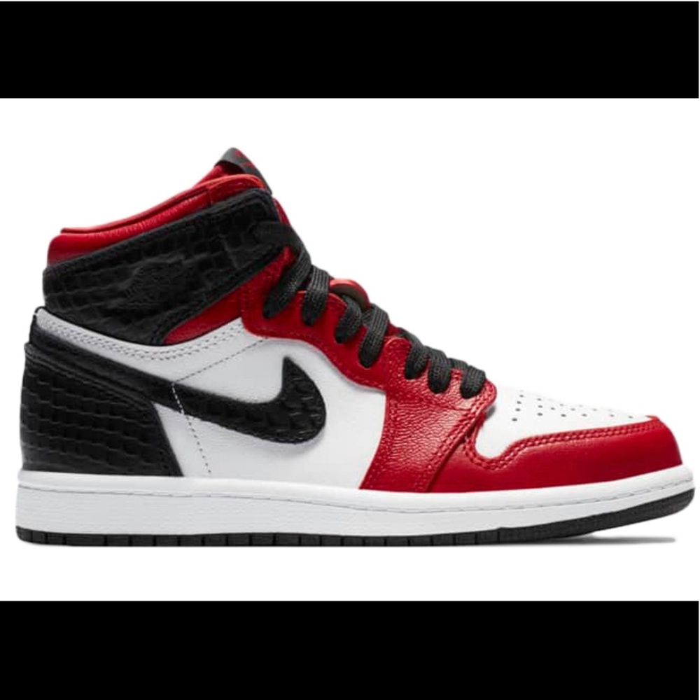 Nike Jordan Retro 1 Satin Snake High Size 1 (PS)
